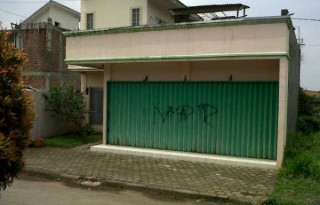 Dijual Ruko Strategis Pinggir Jalan di Mekarwangi Bandung PR473