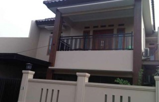 Dijual Rumah Strategis di Komplek Kavling Pondok Safari Indah OP1184