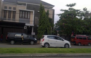 Dijual Rumah Strategis di Grand Galaxy, Bekasi Selatan AG333