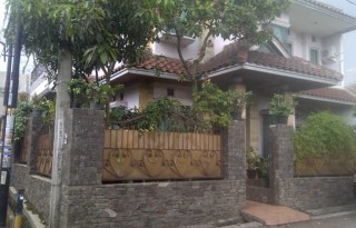 Dijual Rumah Hook di Perumahan Permata Cimahi, Bandung AG381