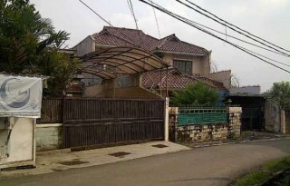 Dijual 2 Rumah Dengan Tanah Luas di Kembangan, Jakarta Barat P0314