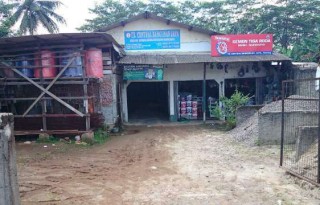 Disewakan Bangunan Untuk Tempat Usaha di Jalan Raya Parung Bogor PR647