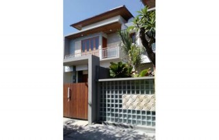 Dijual Rumah 2 Lantai di Renon Induk Denpasar, Bali PR725