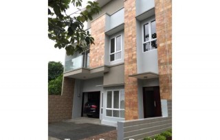 Dijual Rumah Strategis di Jalan Bangka Kemang, Jakarta Selatan PR834