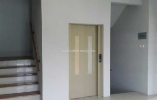 Dijual Rumah Termurah dan Terbesar di SpringHill Golf View Kemayoran AG691