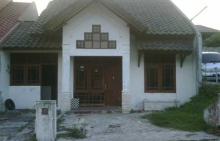 Dijual Cepat Rumah Strategis di Taman Sentosa, Bekasi PR877