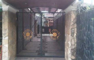 Dijual Rumah Strategis di Ciracas, Jakarta Timur PH043