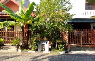 Dijual Rumah di Tenggilis Mejoyo Selatan, Surabaya PR915