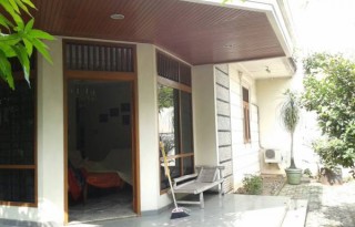 Dijual Rumah Hoek Strategis di Kedoya Azalea, Jakarta Barat PR934