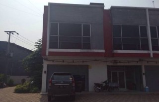 Dijual Ruko Strategis di Komplek Ruko Permata Cibinong, Bogor AG750