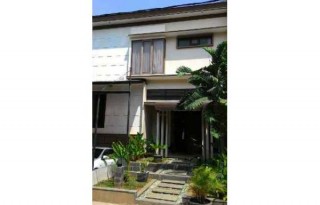 Dijual Rumah Strategis di Jl. Lebak Bulus III, Jakarta Selatan PR960