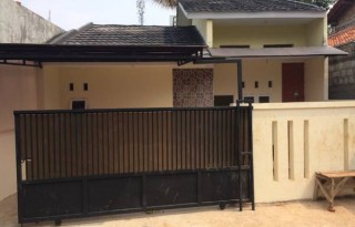 Dijual Rumah Strategis di Larangan, Kota Tangerang P1268