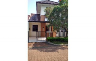 Rumah Teras Hijau Kuntum, Bogor AG783