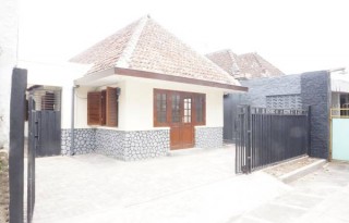 Dijual Rumah di Suropati Kota Malang Terletak di Pusat Kota P0281