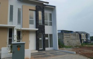 Disewakan Rumah Strategis di Ayanna Residence, Graha Raya, Tangerang PR1003