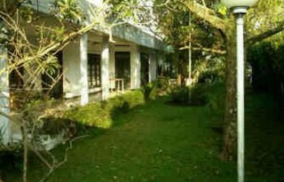 Dijual Rumah Strategis di Dago, Bandung PR1008