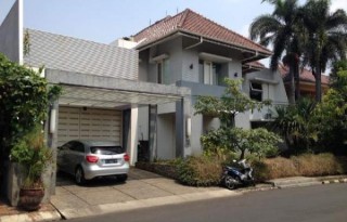 Dijual Rumah Minimalis Cantik di River Park Bintaro, Tangerang AG1092