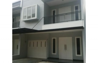 Dijual Rumah Townhouse di Jatipadang, Jakarta Selatan AG877