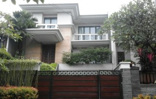 Dijual Rumah Mewah Strategis di Kebayoran Baru, Jakarta Selatan AG890