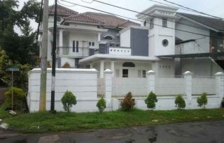 Disewakan Rumah di Villa Bintaro Regency, Tangerang Selatan PR1221