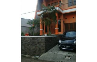 Dijual Rumah Strategis di Sariwangi, Bandung PR1247