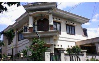 Dijual Rumah Siap Pakai Di Taman Buaran Indah, Jakarta Timur PR1312