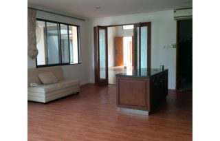 Dijual Rumah Dalam Komplek Sejuk dan Nyaman Nonfurnish PH082