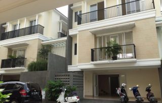 Dijual / Disewakan Rumah Cluster Pejaten Barat, Jakarta Selatan PR1360