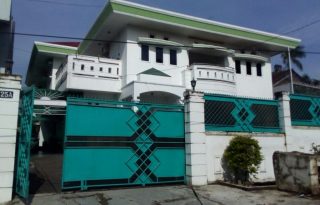 Dijual Rumah Mewah Luas dan Strategis di Setra Murni, Bandung PR1372