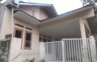 Dijual Rumah Strategis di Kp Pabuaran, Citayam Bogor PR1387