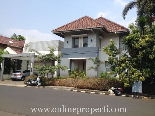 Dijual Rumah  Minimalis  Cantik di Riverpark Bintaro  