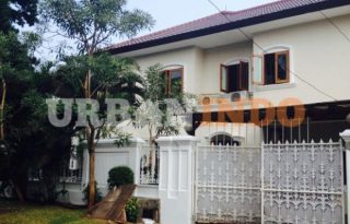 Disewa Rumah Cantik Hook di sekolah Kencana Pondok Indah AG1051