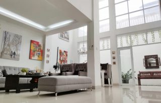 Dijual Rumah Design Modern Loft di Griyaloka BSD Serpong AG1214