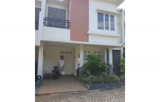 Dijual Rumah Tingkat di Casa De Namira, Bintara Jaya, Bekasi AG1241