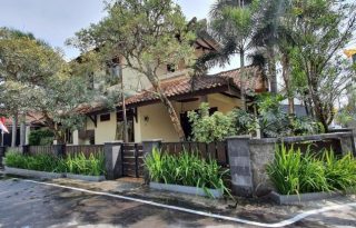 Disewa Rumah Furnished View Gunung Merbabu di Salatiga PR1725