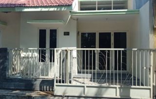 Jual Rumah Baru Siap Huni di Kebraon Mitra Satwa Surabaya P0195
