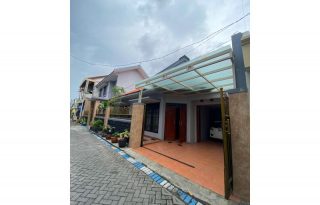 Dijual Rumah Tinggal 2 Lantai di Simowau Indah, Sidoarjo P0576