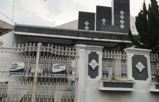 Dijual Rumah di Komplek Baranang Siang Indah Bogor AG1755