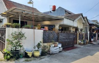 Dijual Rumah Hoek di Pondok Pekayon Indah, Bekasi Selatan AG1775