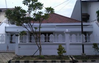 Dijual Rumah Luas Beserta Perabot di Margorejo Indah, Surabaya P1104