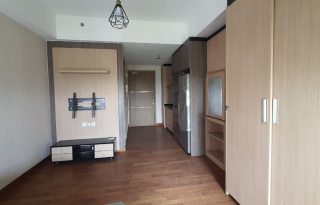 Disewa Apartemen Oasis Cikarang Tipe Studio Lt 19 Furnished AG1954