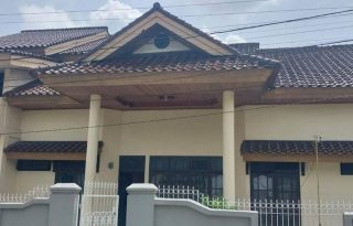 Dijual Rumah Luas dan Strategis di Pekanbaru, Riau AG2013